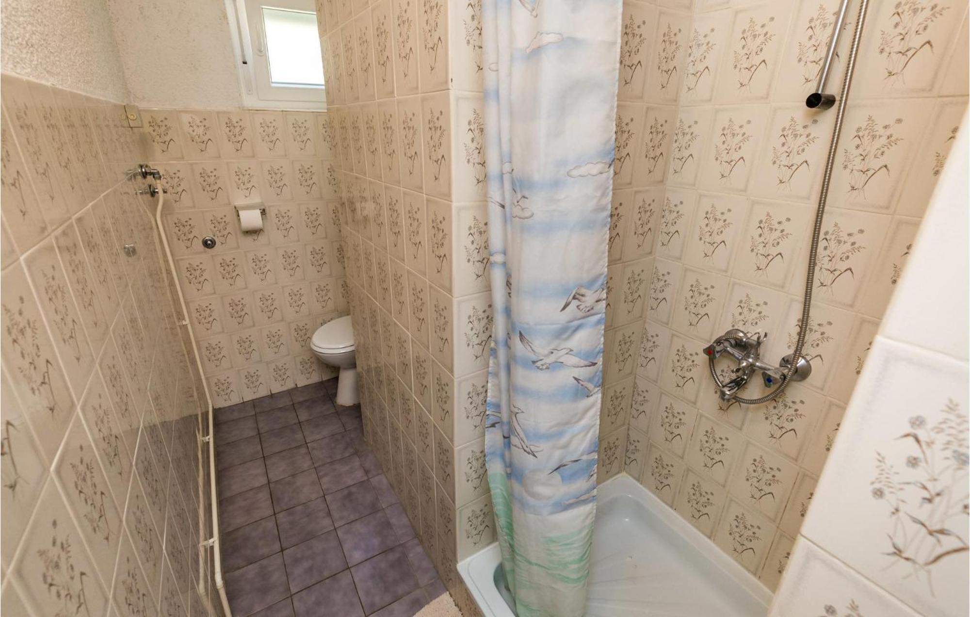 4 Bedroom Awesome Apartment In Sveti Juraj Eksteriør bilde